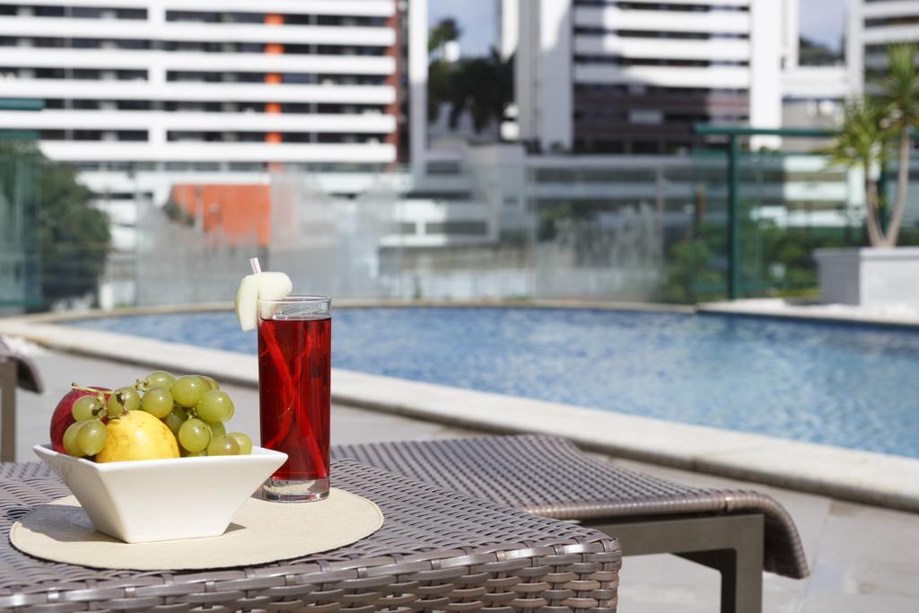 Mercure Salvador Pituba Exterior photo