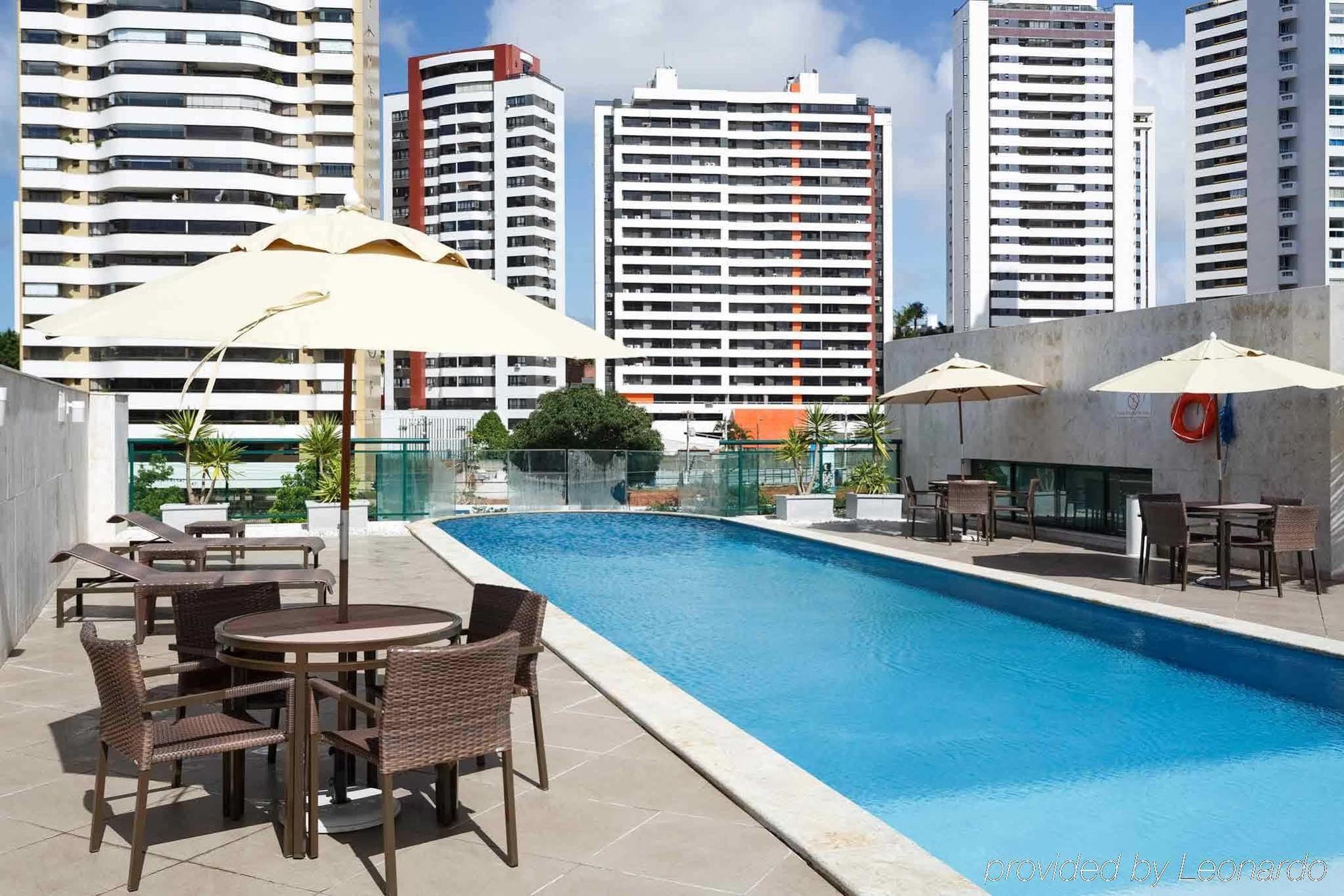 Mercure Salvador Pituba Exterior photo