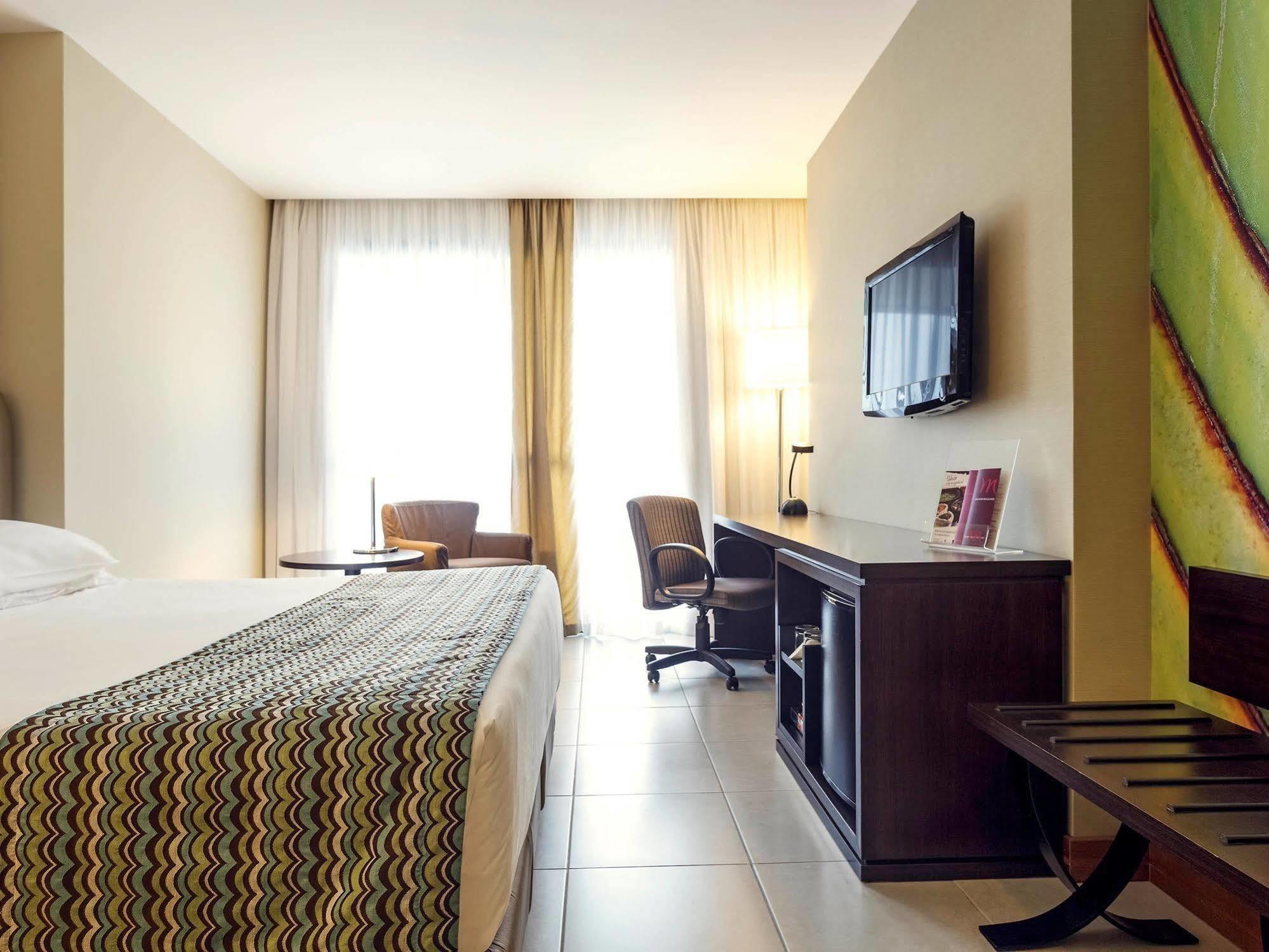 Mercure Salvador Pituba Exterior photo